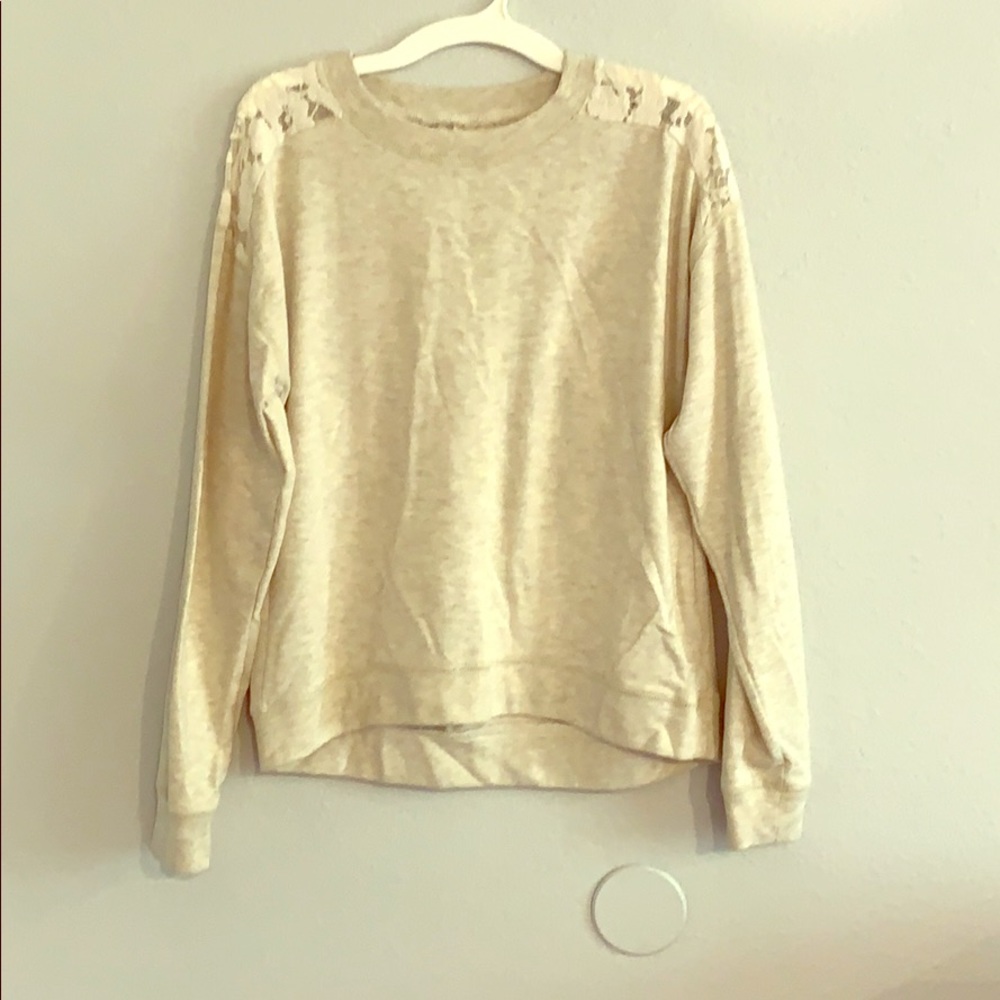 Long sleeve shirt